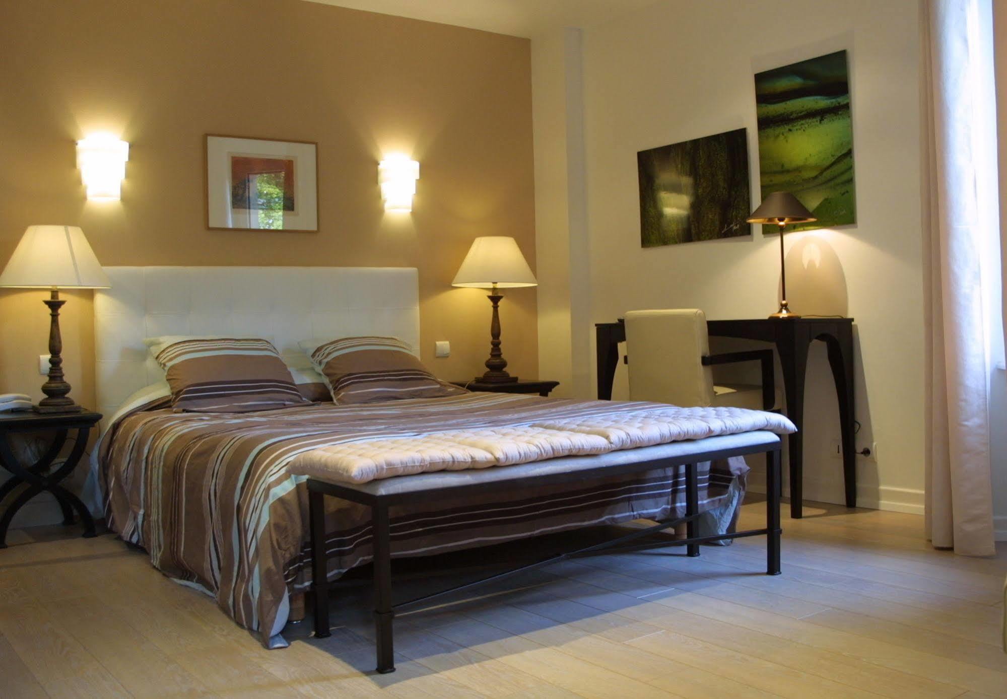 Providence Hotel วิตแตล ภายนอก รูปภาพ